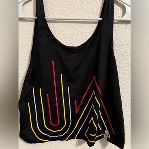 CROP TOP LOT 🛍️ Size XS (3 Tops)